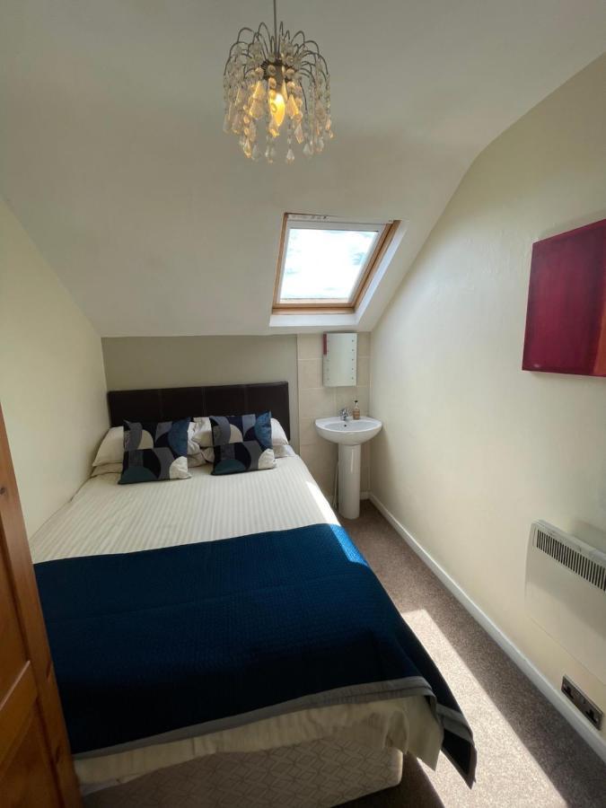 45 The Square Holiday Apartments Scarborough Eksteriør billede