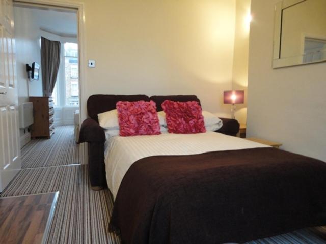 45 The Square Holiday Apartments Scarborough Værelse billede